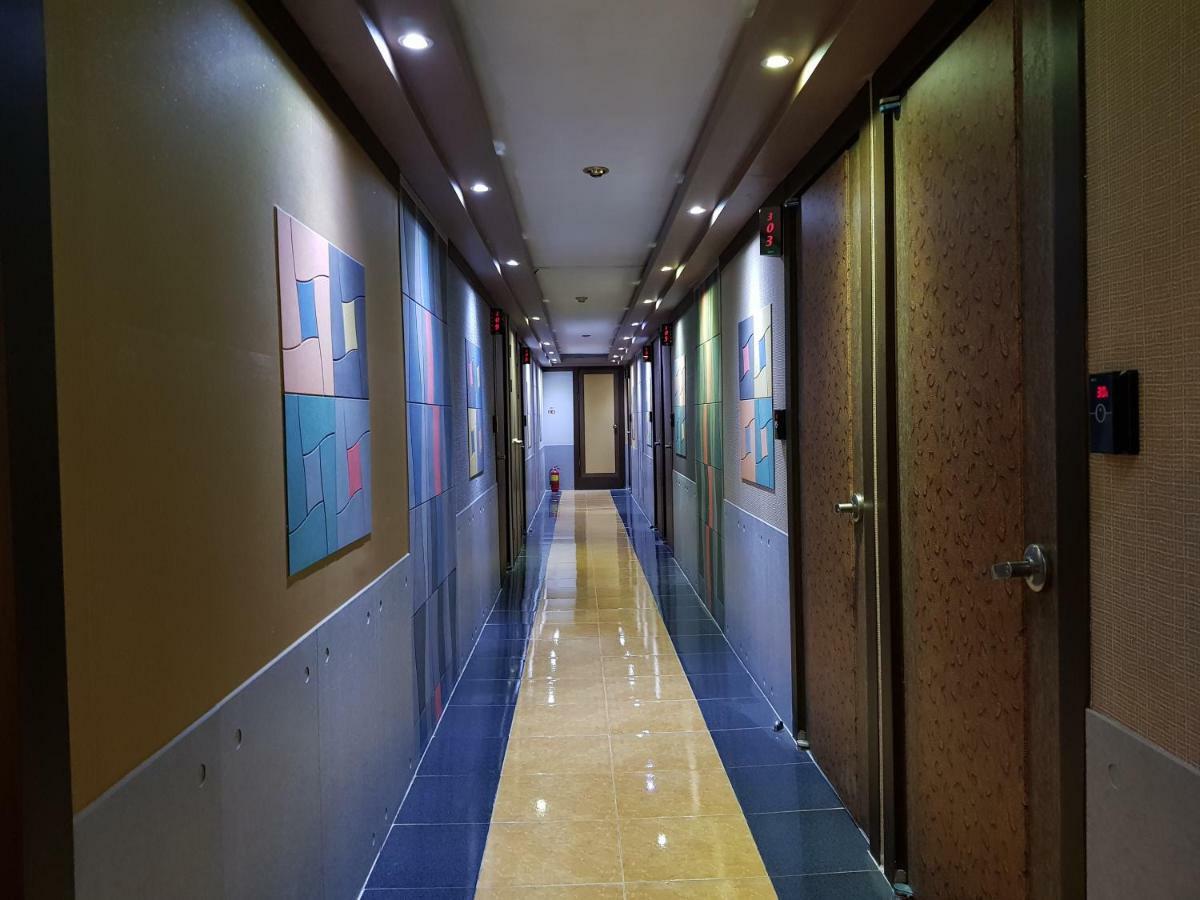 Pocheon Royal Hotel Exterior foto